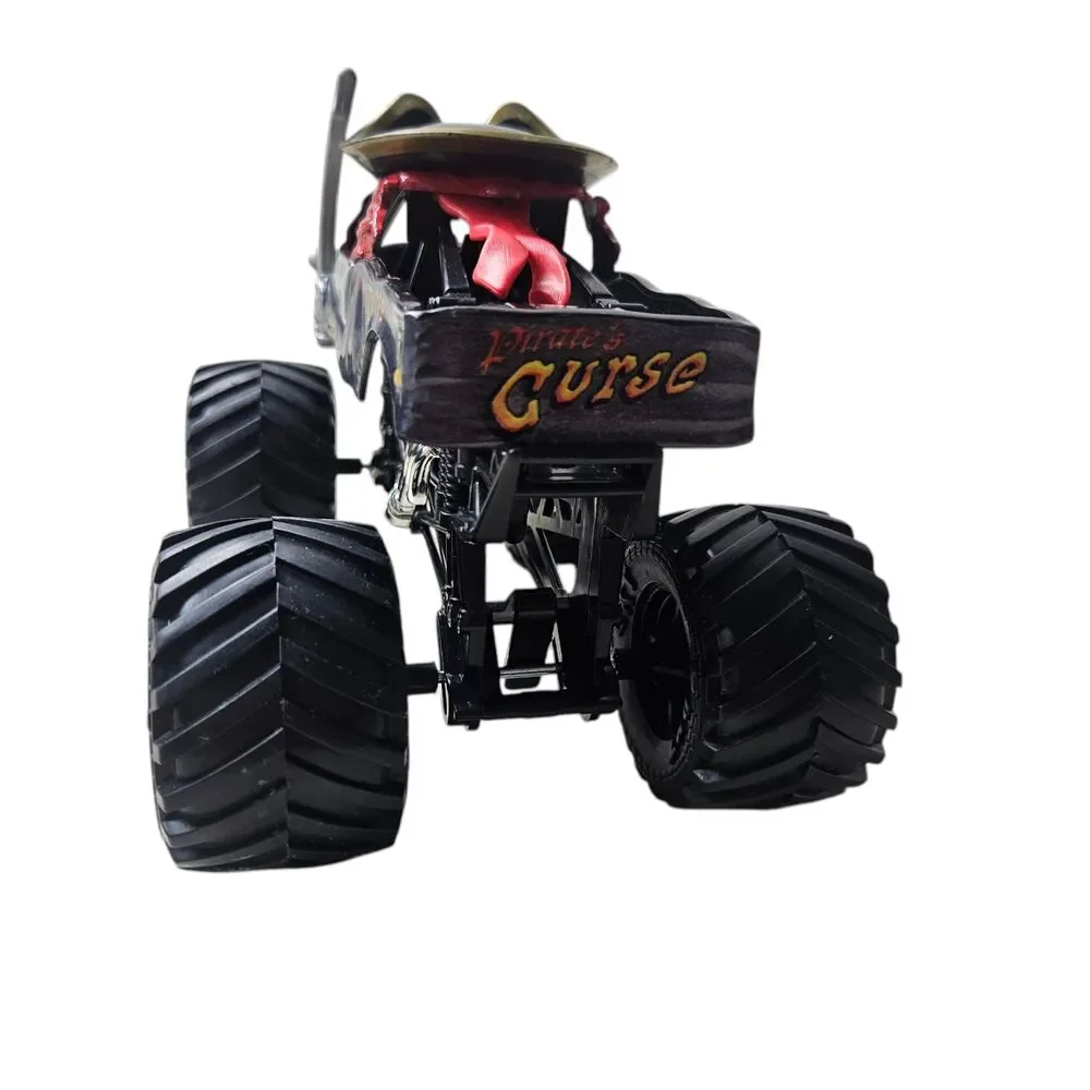 Hot Wheels Pirates Curse Monster Jam Truck DieCast 1/24 Scale Vehicle BKT - Picture 7 of 10
